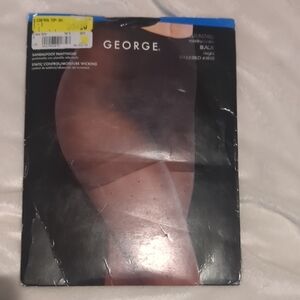 George Black Silky Sheer Sandalfoot Pantyhose. Fashion Polka Dot Control Top M/T